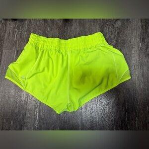 lululemon hotty hot shorts- color no longer available!!!
